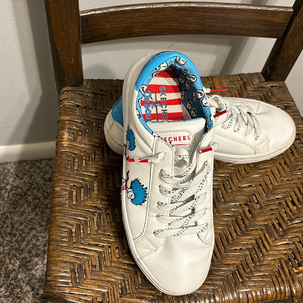 Sketcher Dr . Seuss sneakers